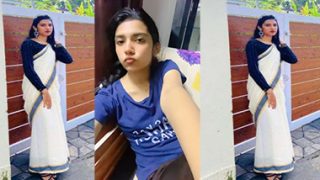 Tamil Girl Bathing Nude Self Show Ass